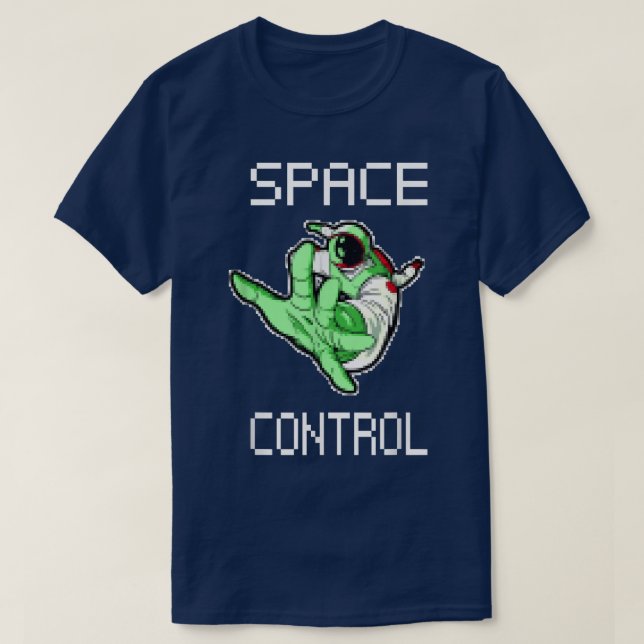 Camiseta Astronaut in 8bit optics and space control  (Diseño del anverso)