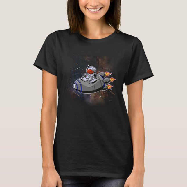 Camiseta Astronaut in Rocket to the Moon Outer Space by Neb (Anverso)