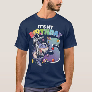 Camiseta Astronaut on Shark 5th Birthday Boy Girl 5 Years 2