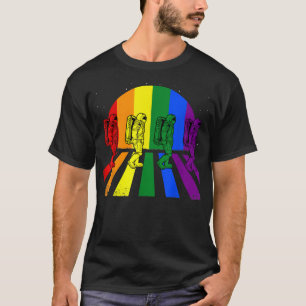 Camiseta Astronaut Walking LGBT-Q Retro Space Rainbow Gay P