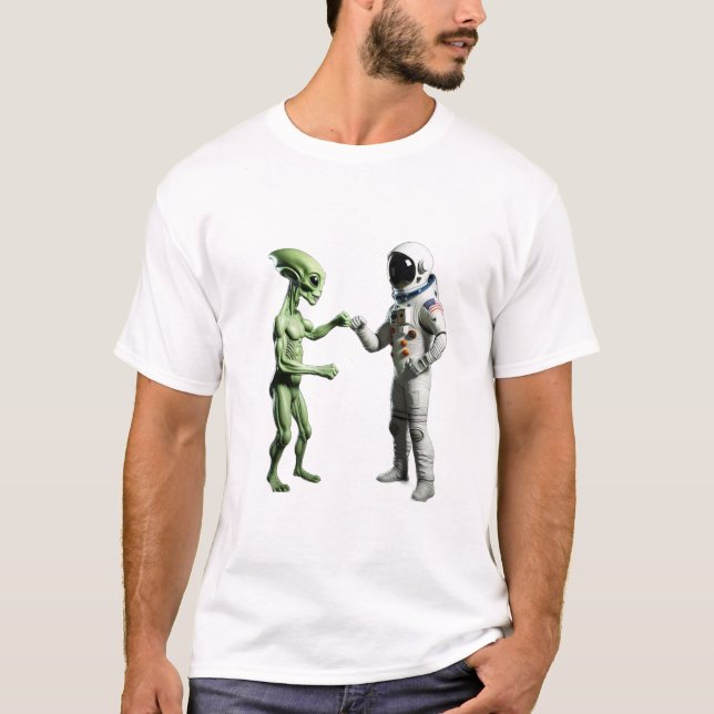Camiseta Astronauta alienígena de ciencia ficción (Anverso)