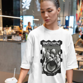 Camiseta Astronauta con arma