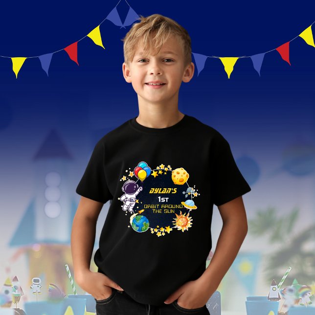 Camiseta Astronauta del espacio ultraterrestre Galaxy Niños (Outerspace Kids Birthday Boy Party T-shirt.)