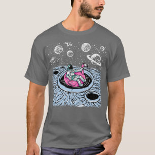Camiseta Astronauta divertida flotando en una piscina de cr
