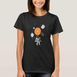 Camiseta Astronauta en el espacio café de vinilo cósmico no