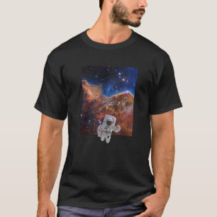 Camiseta Astronauta en telescopio espacial web de acantilad