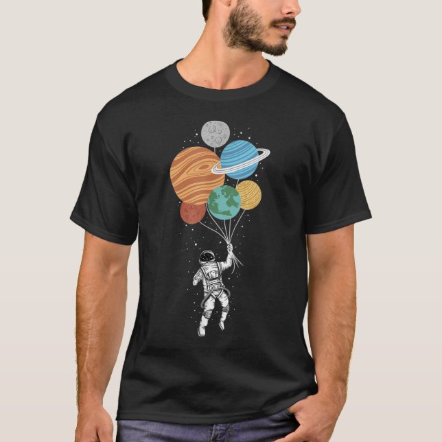 Camiseta Astronauta Holding Planet Balloons Solar System Sp (Anverso)