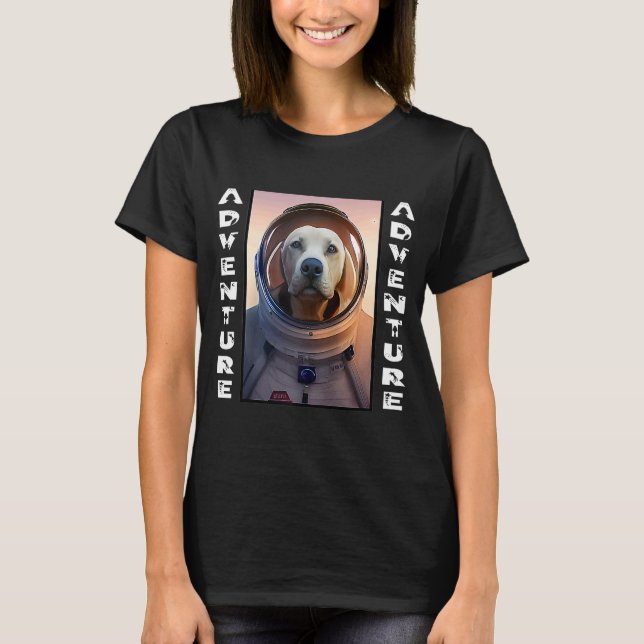 Camiseta Astronauta recuperadora de labrador en el espacio, (Anverso)