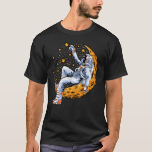 Camiseta Astronauta sentado en la luna creciente