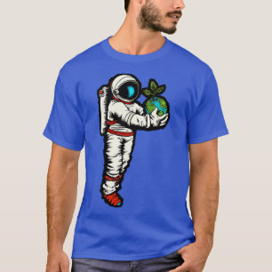 Camiseta Astronauta sostiene arte de la Tierra 3