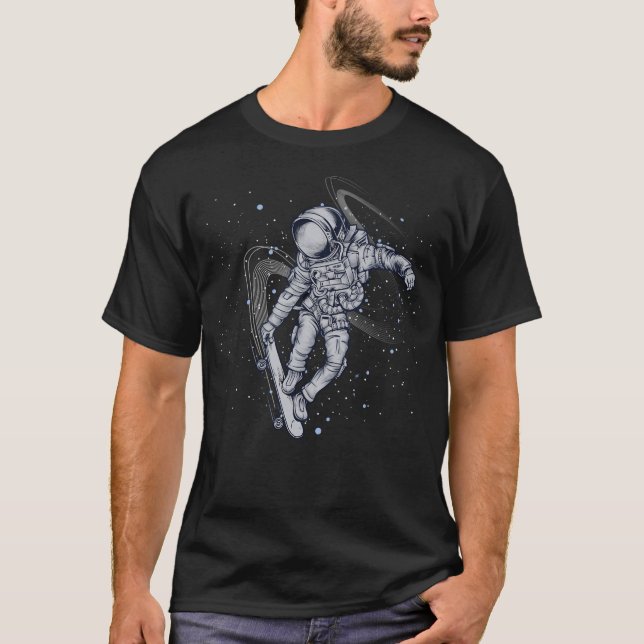 Camiseta Astronauta Viajando En Skateboard (Anverso)