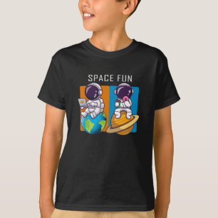 Camiseta astronautas divirtiéndose en el espacio, ilustraci