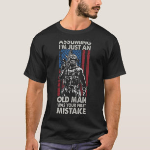 Camiseta Asumiendo que soy solo un viejo hombre de la bande