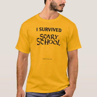 Camiseta asustadiza del adulto de la escuela