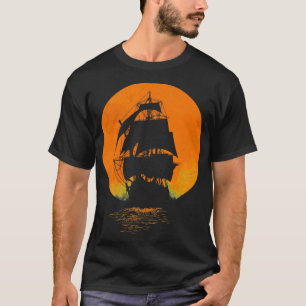 Camiseta Atardecer de barco pirata Classic TShirt
