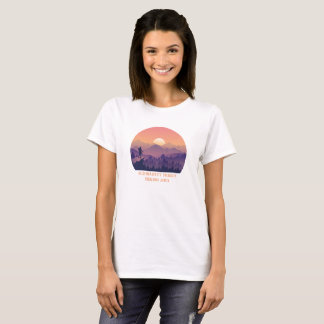 Camiseta Atardecer de montaña violeta morada de montaña