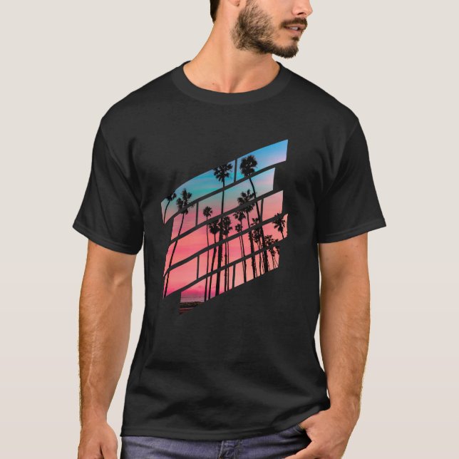 Camiseta Atardecer de palmeras en líneas diagonales diseño  (Anverso)
