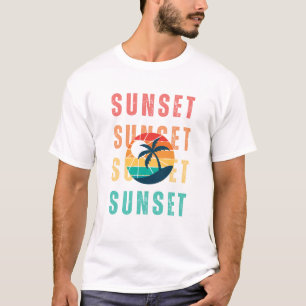 Camiseta Atardecer de verano amarillo rojo ilustrado