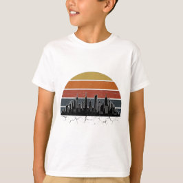 Camiseta Atardecer del horizonte de la ciudad retro de los 