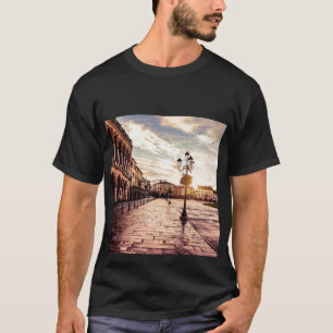 Camiseta Atardecer en la plaza de Padova en Italia