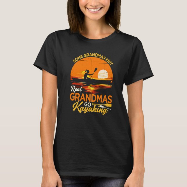 Camiseta Atardecer retro Algunas abuelas corean a las abuel (Anverso)