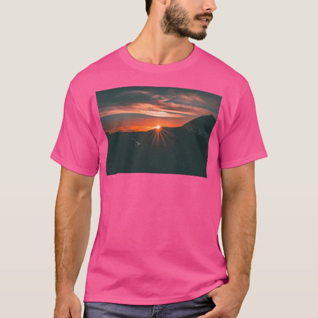 Camiseta Atardecer sobre montañas activo (Anverso)