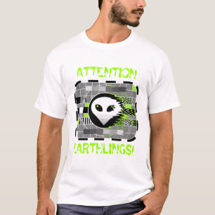 Camiseta 'ATENCIÓN A LA TIERRA!' de Alien TV