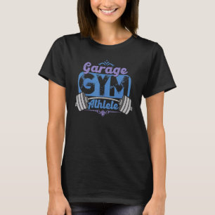 Camiseta Atleta de gimnasio en garaje entrenando en casa