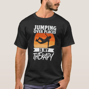 Camiseta Atleta de Traceur Freerunning Saltando por encima