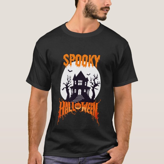Camiseta Atractivo arte de Halloween en la casa (Anverso)