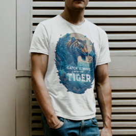 Camiseta Atrapar una ola con el tigre - regalo para el surf
