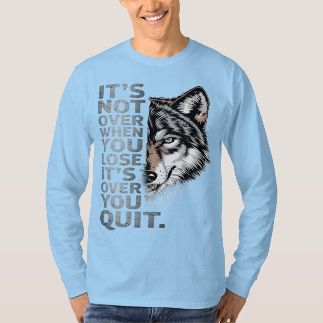 Camiseta Audaz Diseño Motivacional del Lobo: Perseverancia (Anverso)