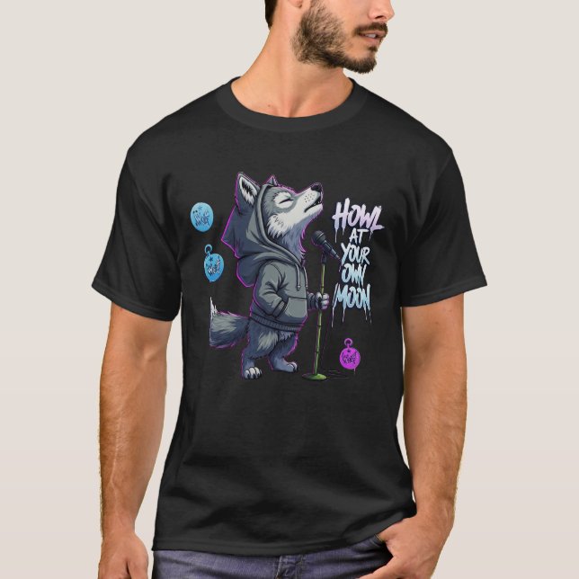 Camiseta Aúlla a Tu Propia Luna - Lobo Rápido Guay Cantando (Anverso)