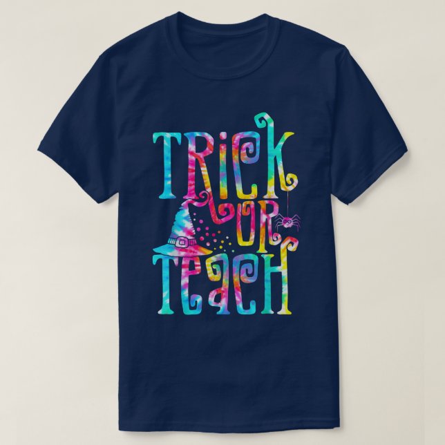 Camiseta Aumenta la clase de Halloween Trick O Teach (Diseño del anverso)