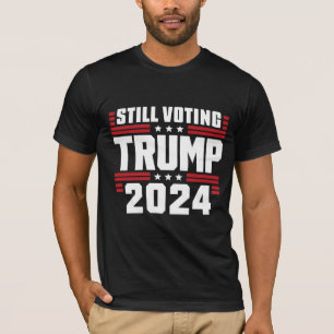 Camiseta Aún votando por Trump 2024 Bandera Patriótica Amer