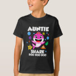 Camiseta Auntie Of The Baby Shark Birthday Auntie Shark<br><div class="desc">Funny Squad Shark Shirt Birthday Gift Is Awesome Gift For Shark Birthday Family Shirts,  Shark Birthday Gifts,  Shark Birthday Girl. Funny Matching Family Birthday Shirts,  Matching Family Birthday Outfits,  Shark Birthday Outfit Boy,  Shark Birthday Boy.</div>