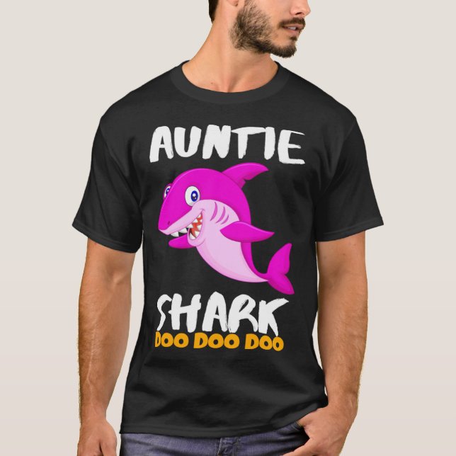Camiseta Auntie Shark  Last Minute (Anverso)