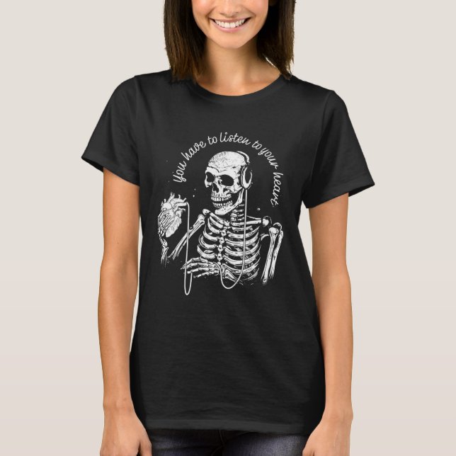 Camiseta Auriculares Skeleton Corazón Música Gótica Hallowe (Anverso)