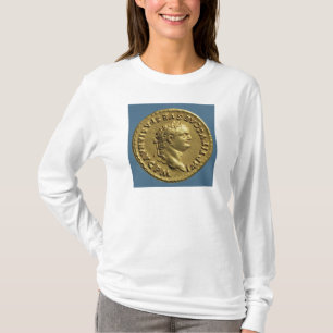 Camiseta Aurífero de Nero que lleva una guirnalda del