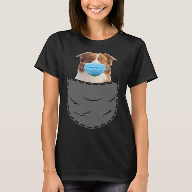 Camiseta Australian Shepherd with mask in the breast pocket (Anverso)