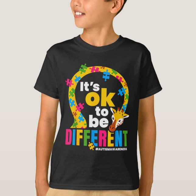 Camiseta Autism Awareness Giraffe It’s Ok To Be Different G (Anverso)