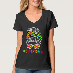 Camiseta Autismo Abuela Messy Bun Gafas de sol Bandana Madr