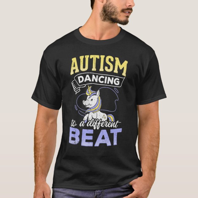 Camiseta Autismo Bailando A Un Golpe Diferente - Bailando A (Anverso)