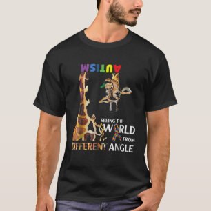 Camiseta Autismo de jirafa viendo el mundo desde diferentes