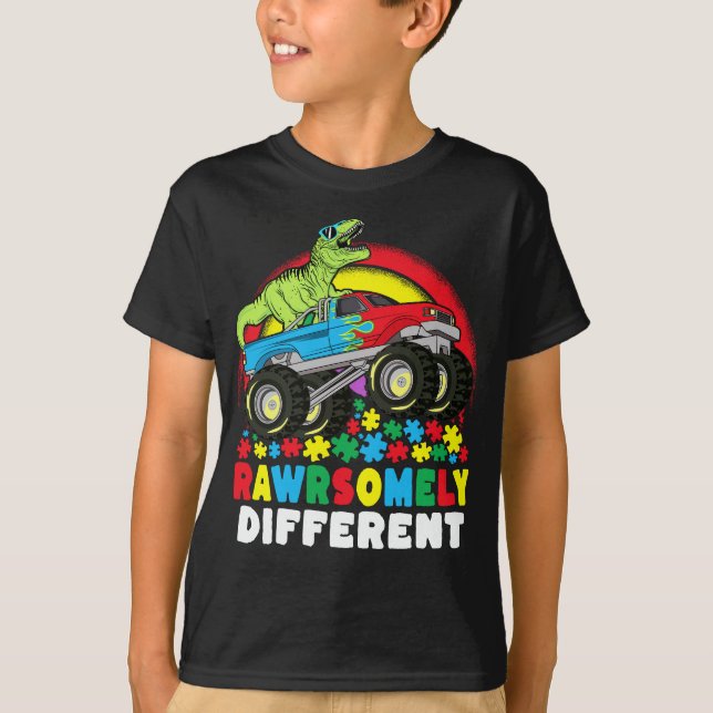 Camiseta Autismo de un camión monstrual T Rex muy diferente (Anverso)