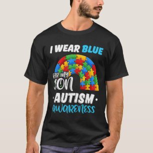 Camiseta Autismo Del Rompecabezas Del Arcoiris Que Uso Azul