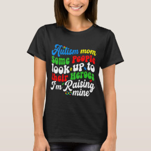 Camiseta Autismo mamá criando a mi héroe puzzle retro groov