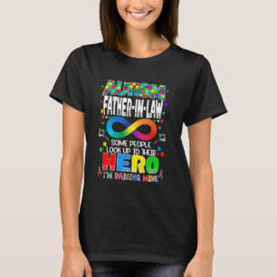 Camiseta Autismo Suegro Criando Héroe Groovy Autismo Concie