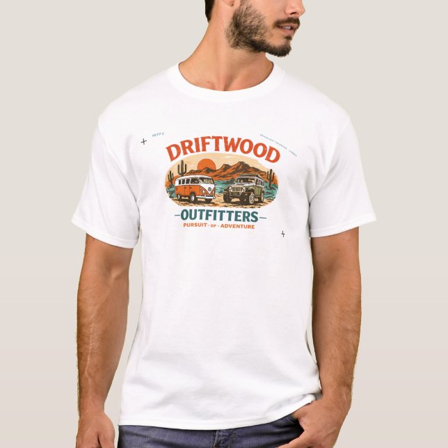 Camiseta Aventura de Driftwood Outfitters (Anverso)