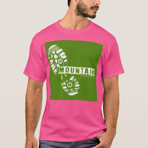 Camiseta Aventura de montaña de White Green Man Step